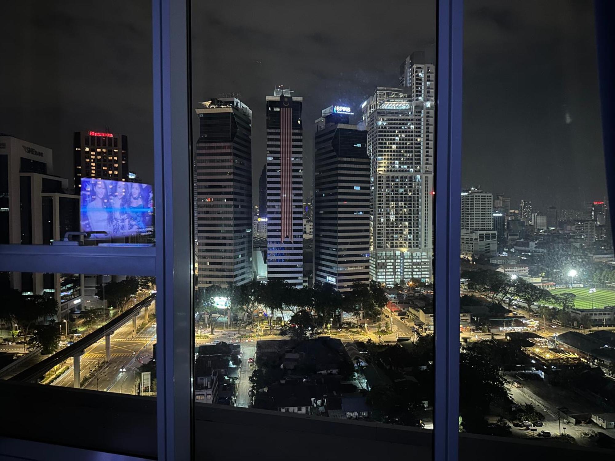 Platinum Klcc By Neptune House Kuala Lumpur Exterior photo